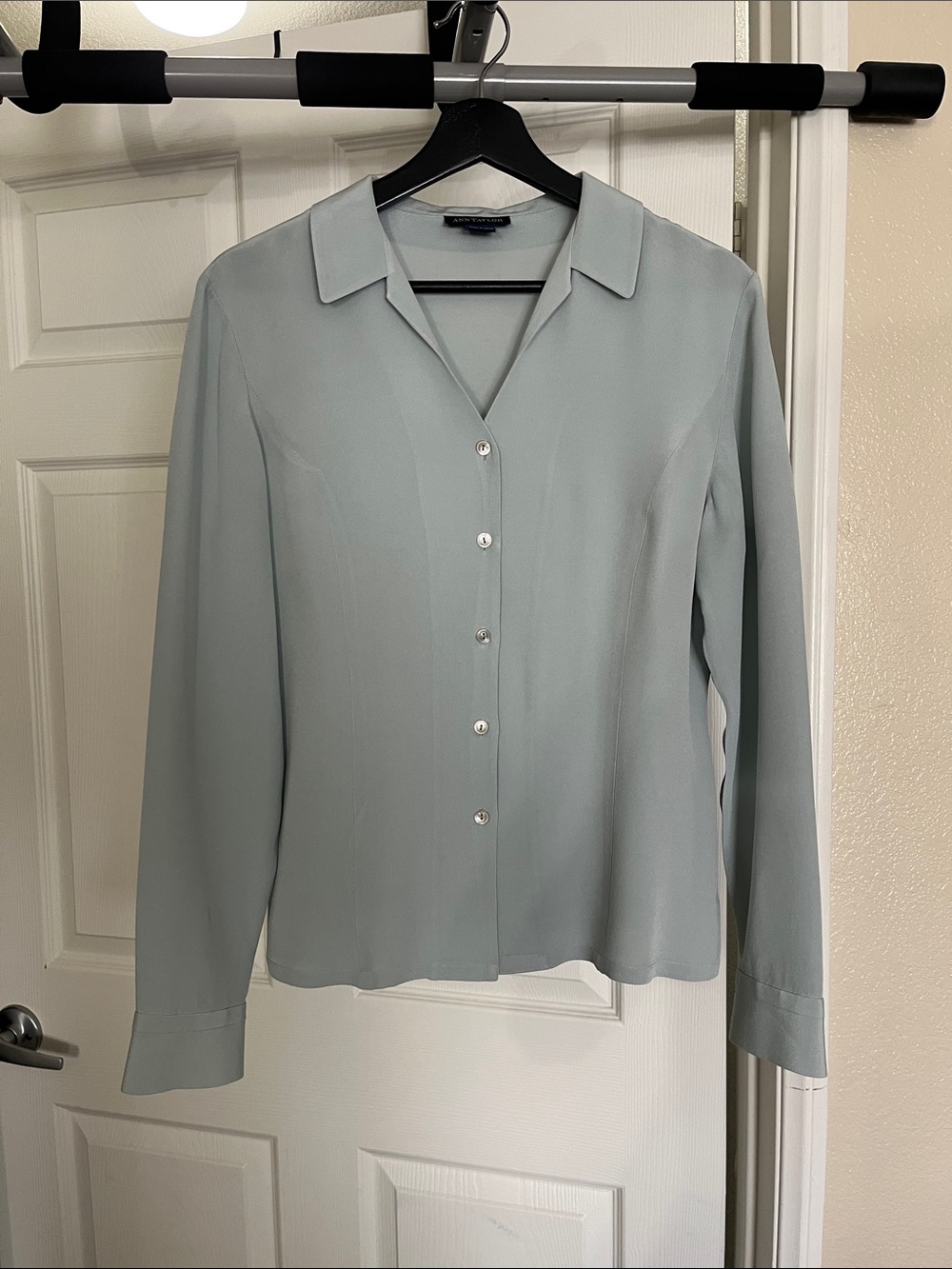 Ann Taylor blouse
